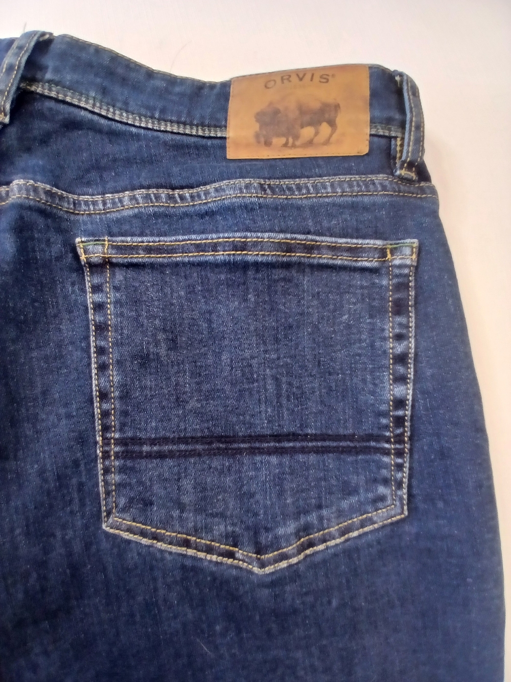 Orvis Men's Straight-Leg Jeans in Dark Blue Denim - Picture 6 of 8